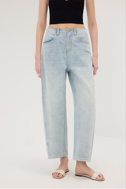 ストレッチデニムストレートクロップドパンツ B4744