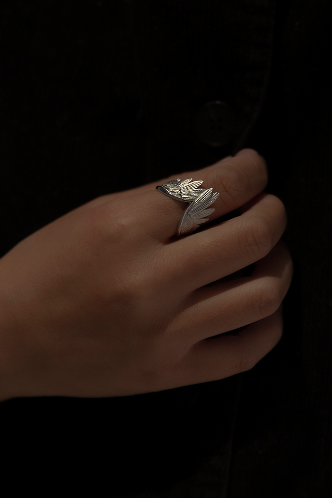 S925フェミニンウイングリング B4174