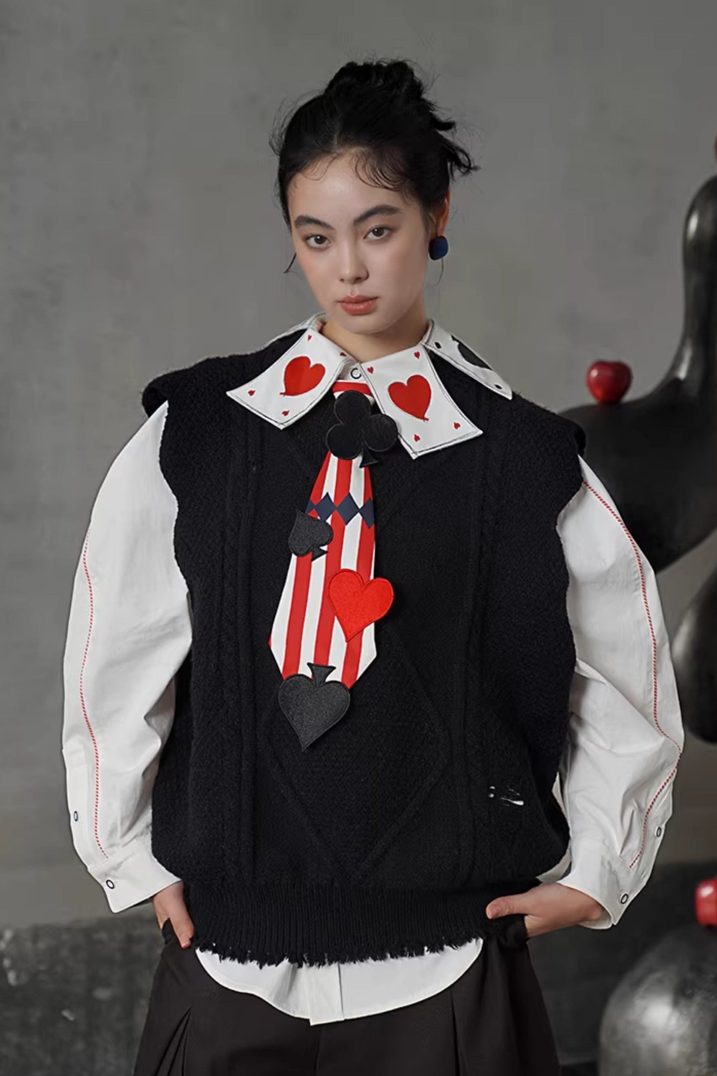 フレンチスイートトランプ刺繍カラーシャツ B4581