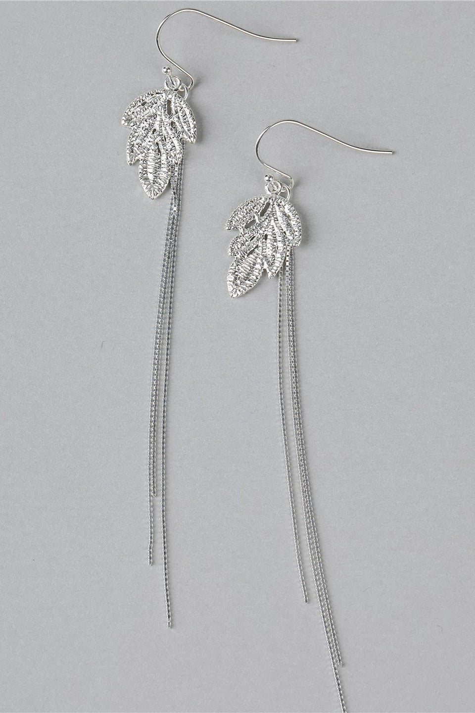 S925レースリーフタッセルピアス B4564 – Bloemen