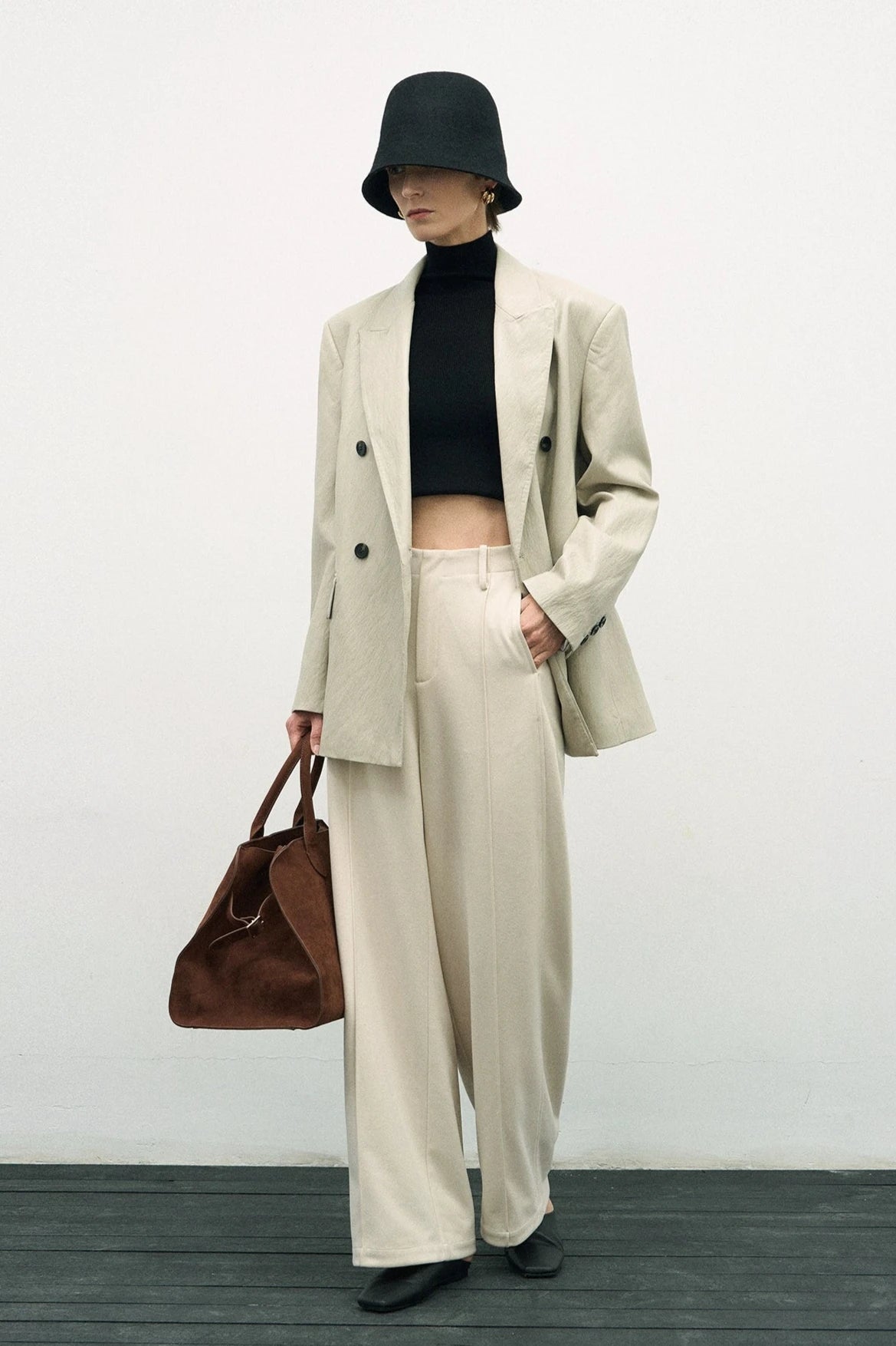 加厚羊毛白色直筒褲 B3544