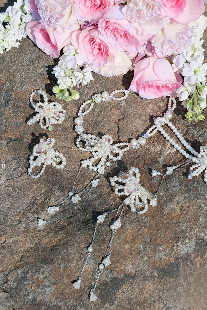 フレンチパールフラワーマカロンピアス B3797