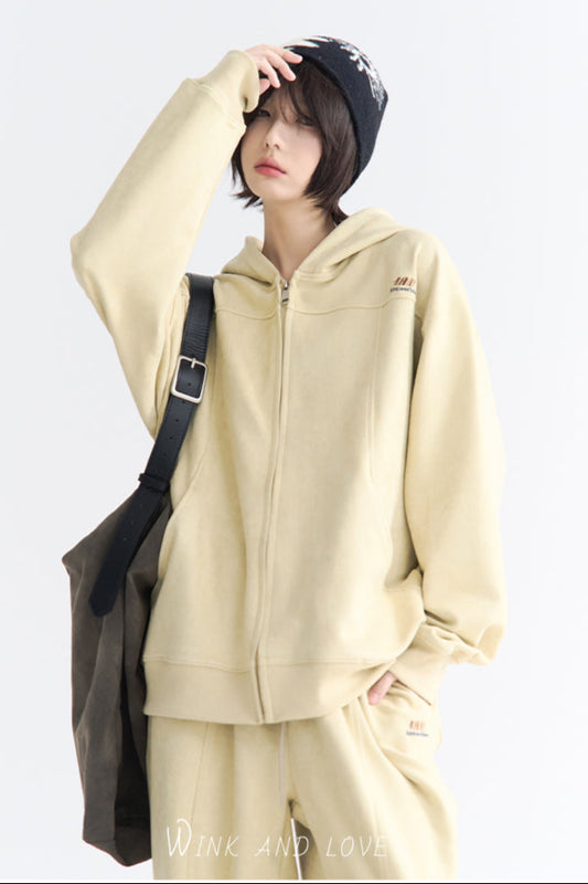 Hooded jacket and sweatpants B3746