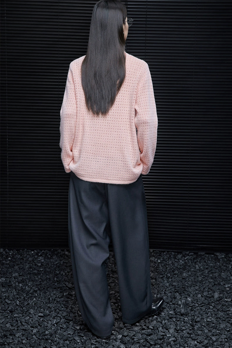 ピンクハイエンドVネックセーター B4357