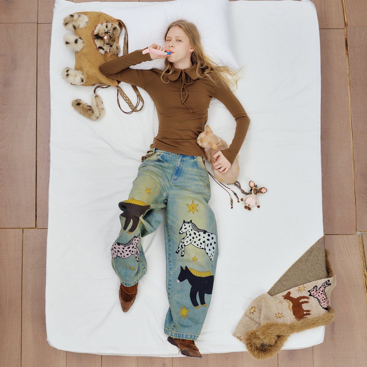 ピーターパンカラータイ長袖ポロシャツ B4591