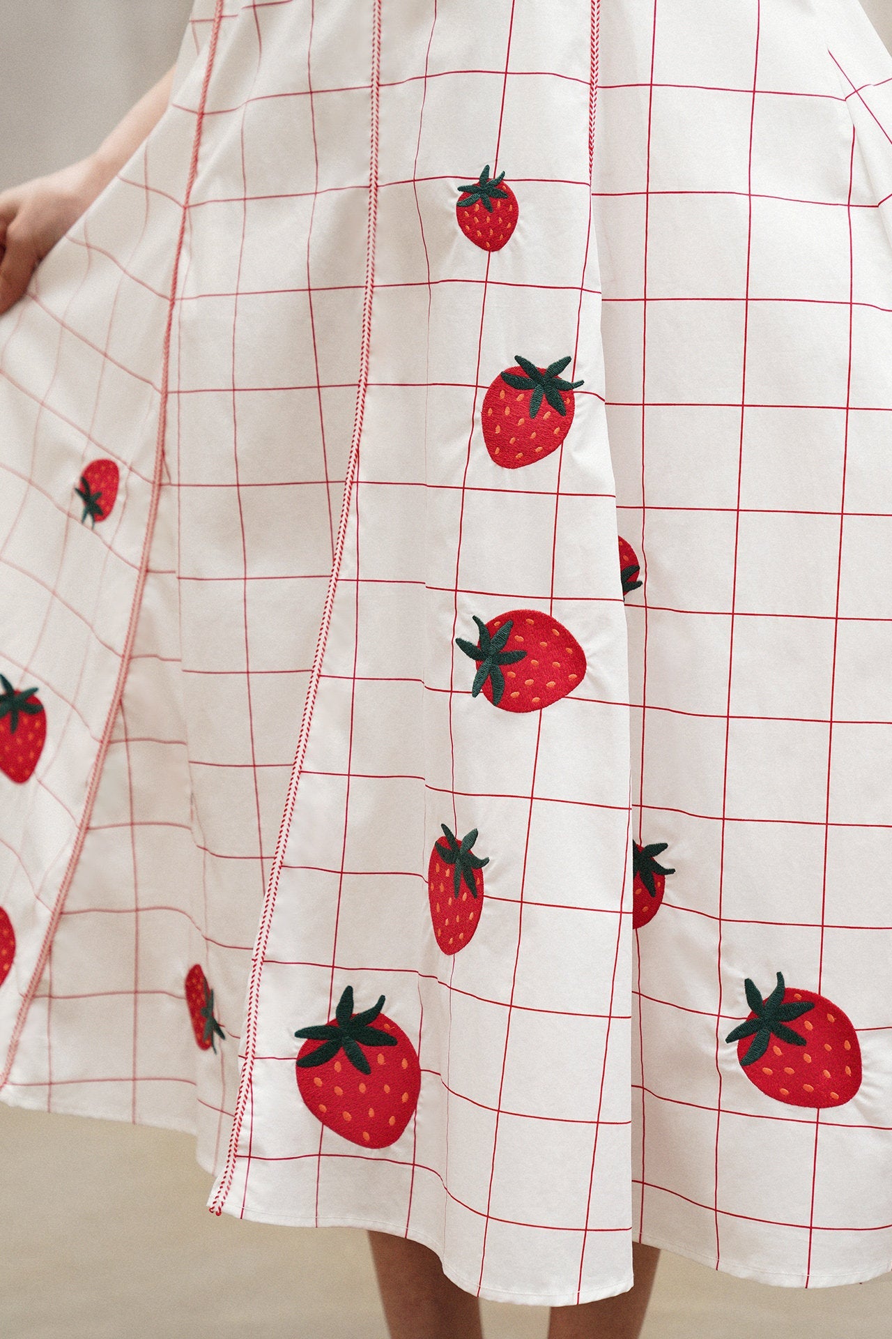 Strawberry Embroidered Check Retro Dress B4792