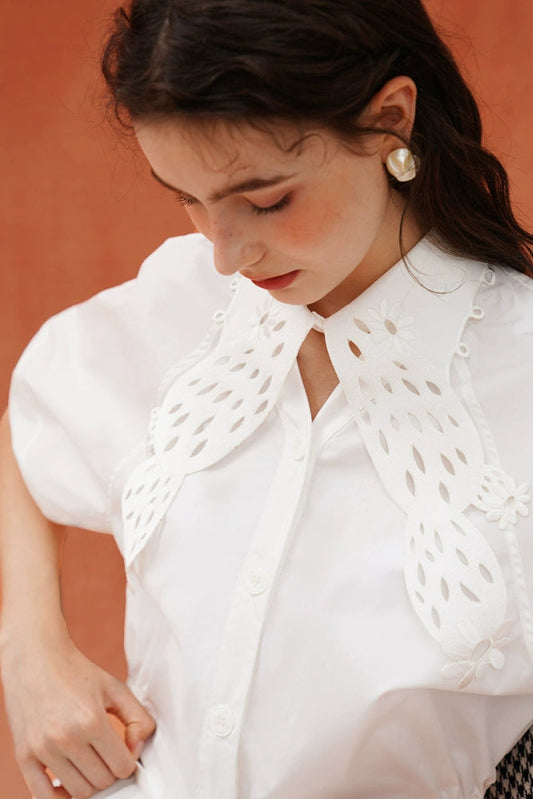 V-neck cut-out collar blouse B3925