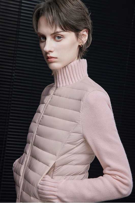 Pink Slim Fit Knitted Down Jacket B4421