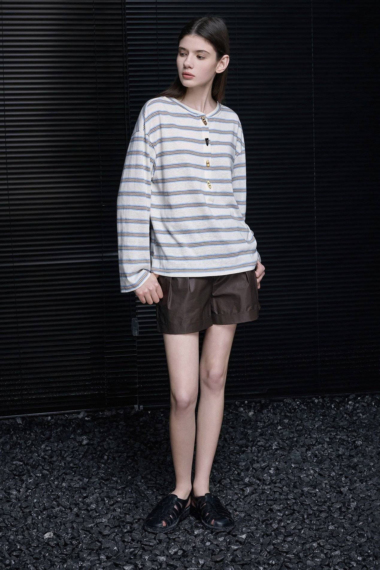 ホーンボタンストライプ長袖Tシャツ B4685