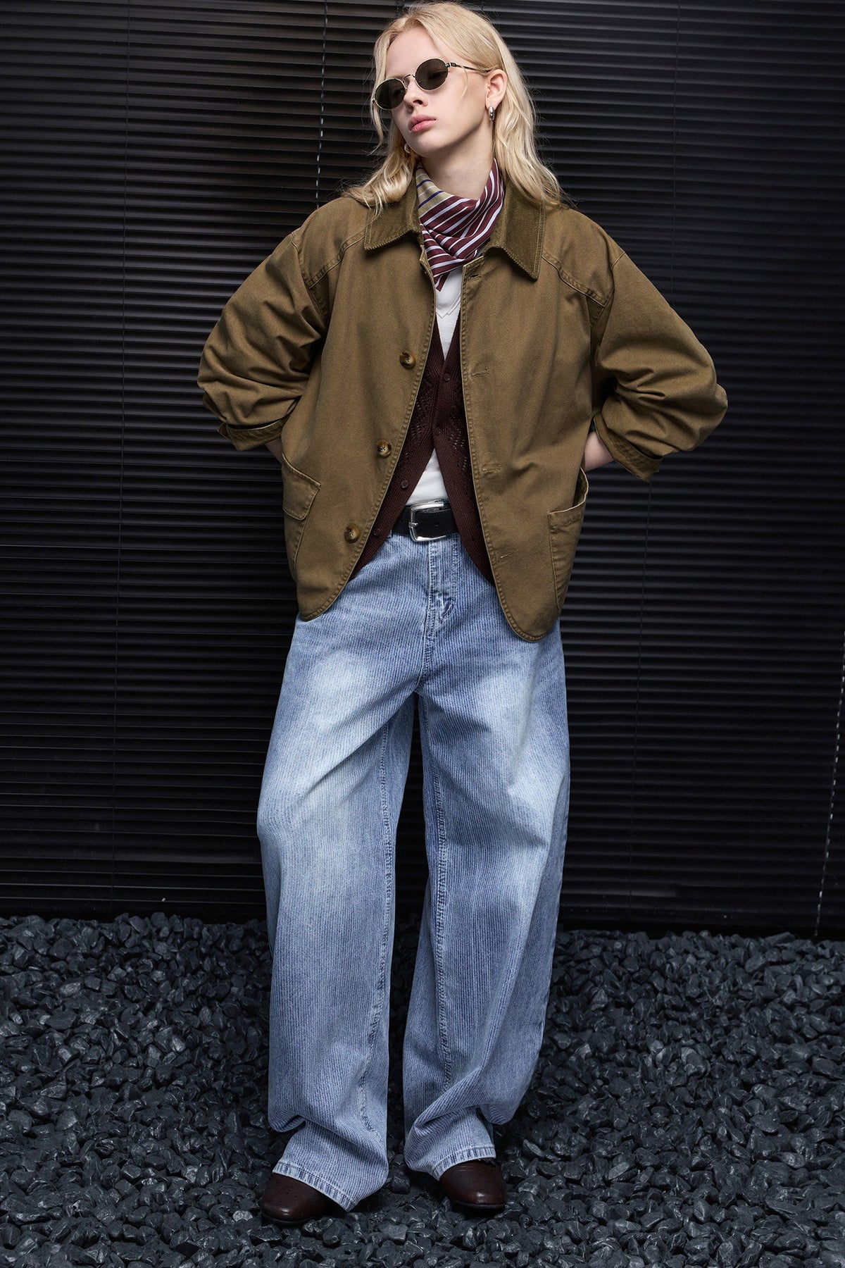Striped Washed Wide Denim Pants B4956