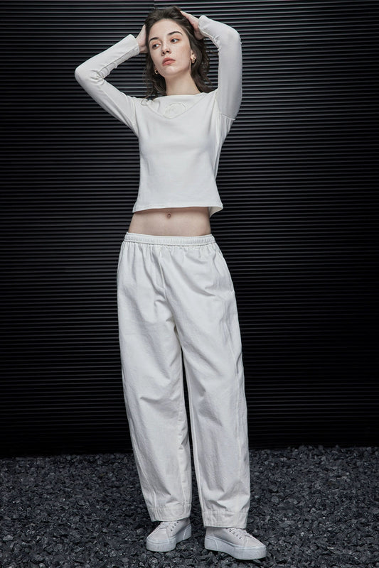 ホワイトルーズカジュアルワイドパンツ B3656