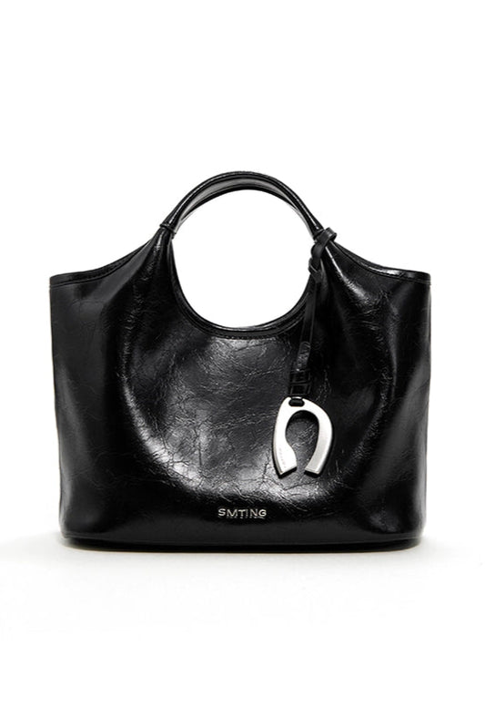 レザーシルバーバケットクロスボディバッグ B3996