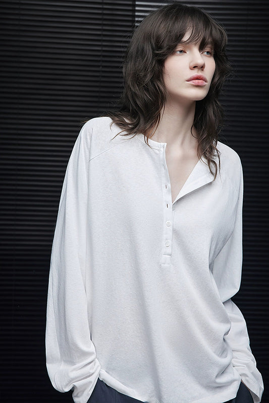 ホワイトヘンリーネックレイジー長袖Tシャツ B4241