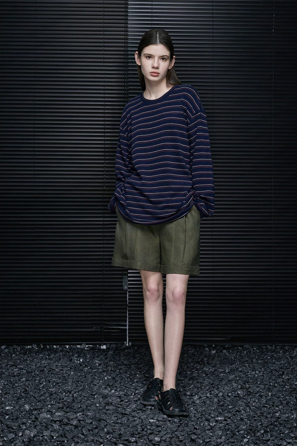 ネイビーブルーストライプルーズ長袖Tシャツ B4735