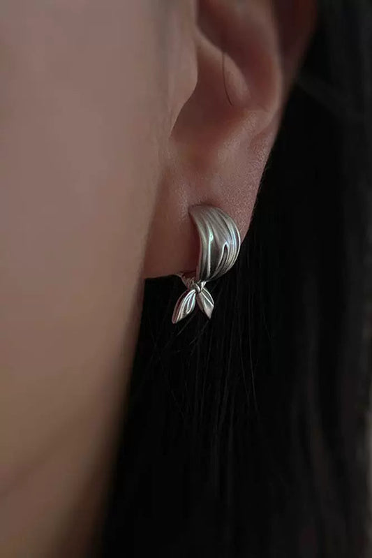 S925ストリングトリックシングルノットピアス B4168