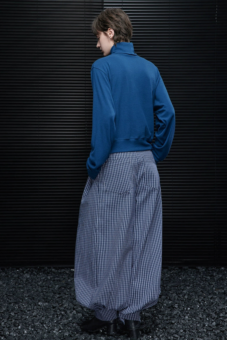 ブルーハイネック長袖Tシャツ B4557