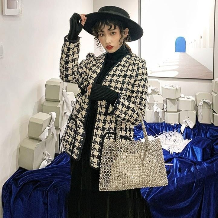 Vintage metal handmade beaded bag B1927