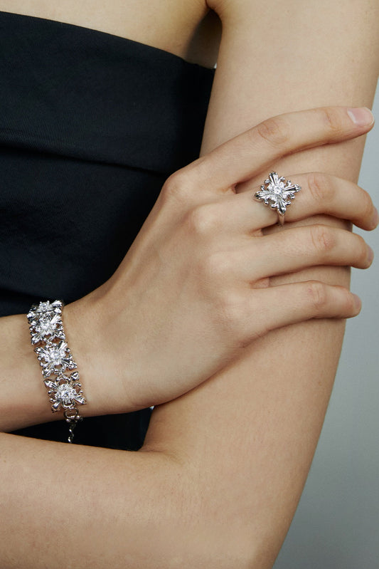 Original Iris Flower Square Open Ring B3586