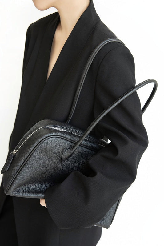 トゴレザーミニマリストショルダーバッグ B4010