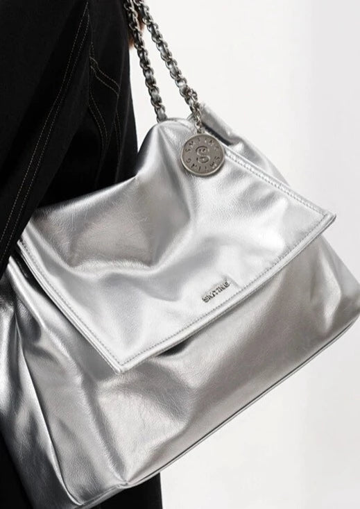 レザーチェーンラージトートバッグ B2117