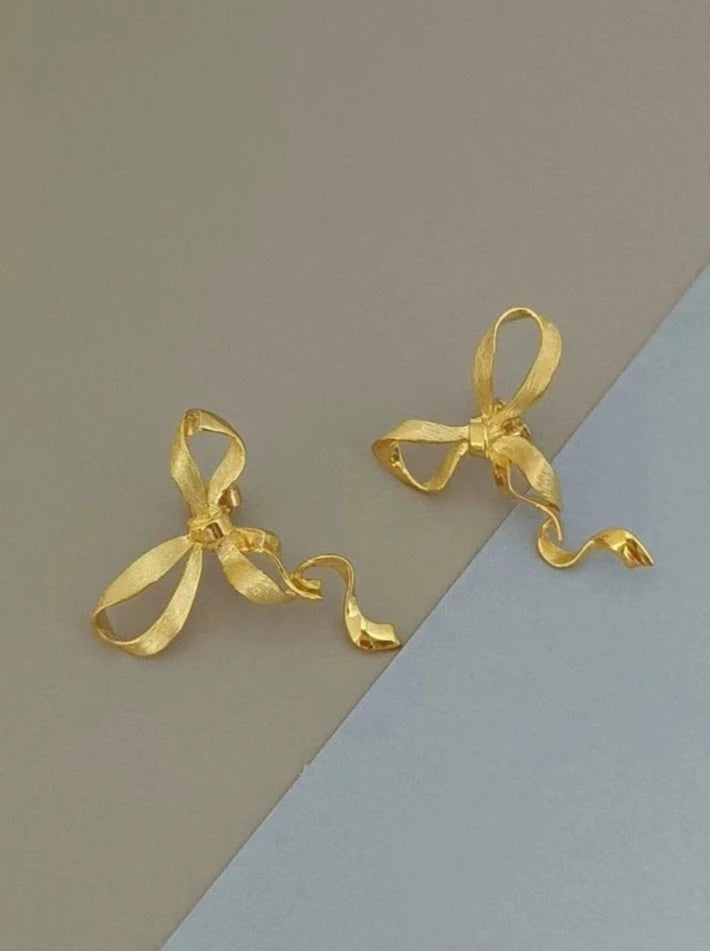 S925 愛心絲帶耳環 B2487