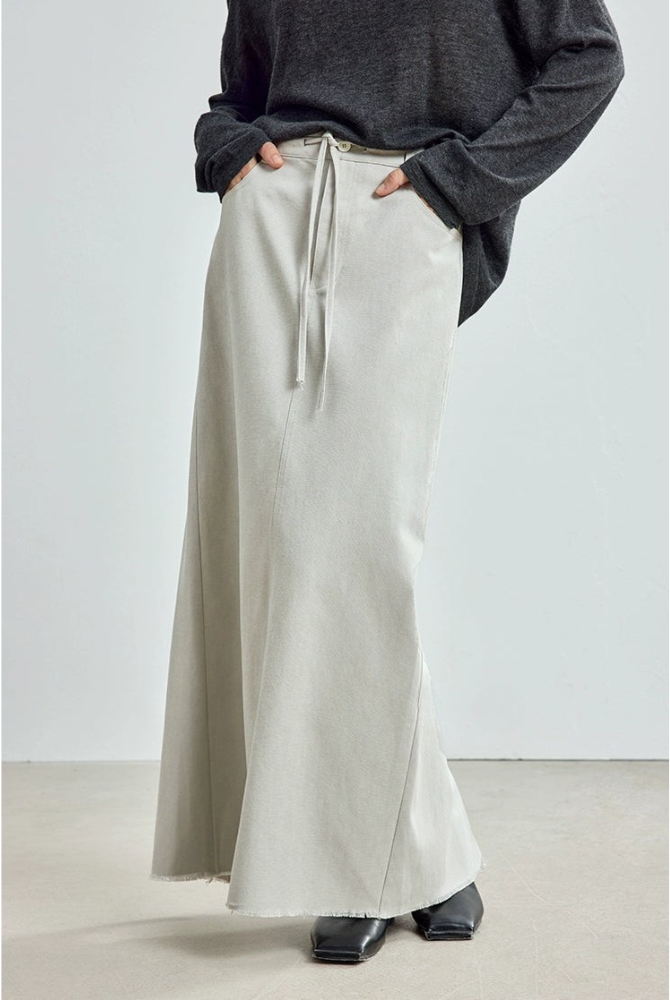 天絲棉開衩直筒裙 B4306