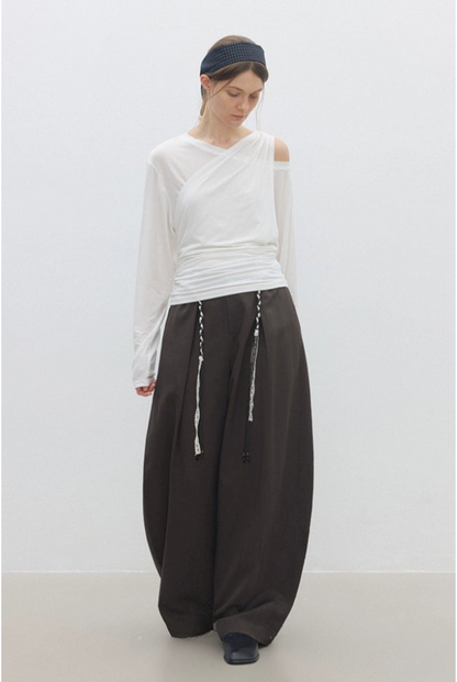 Decorative waist cord scimitar pants B4312
