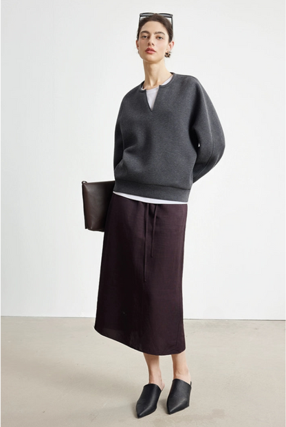 Loose V-neck sweatshirt, pants, and skirt B4330