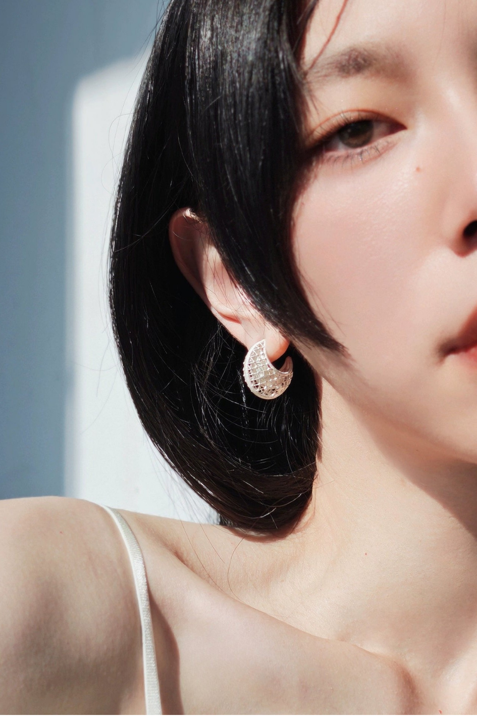 S925 Lace Moon Hoop Earrings B4480