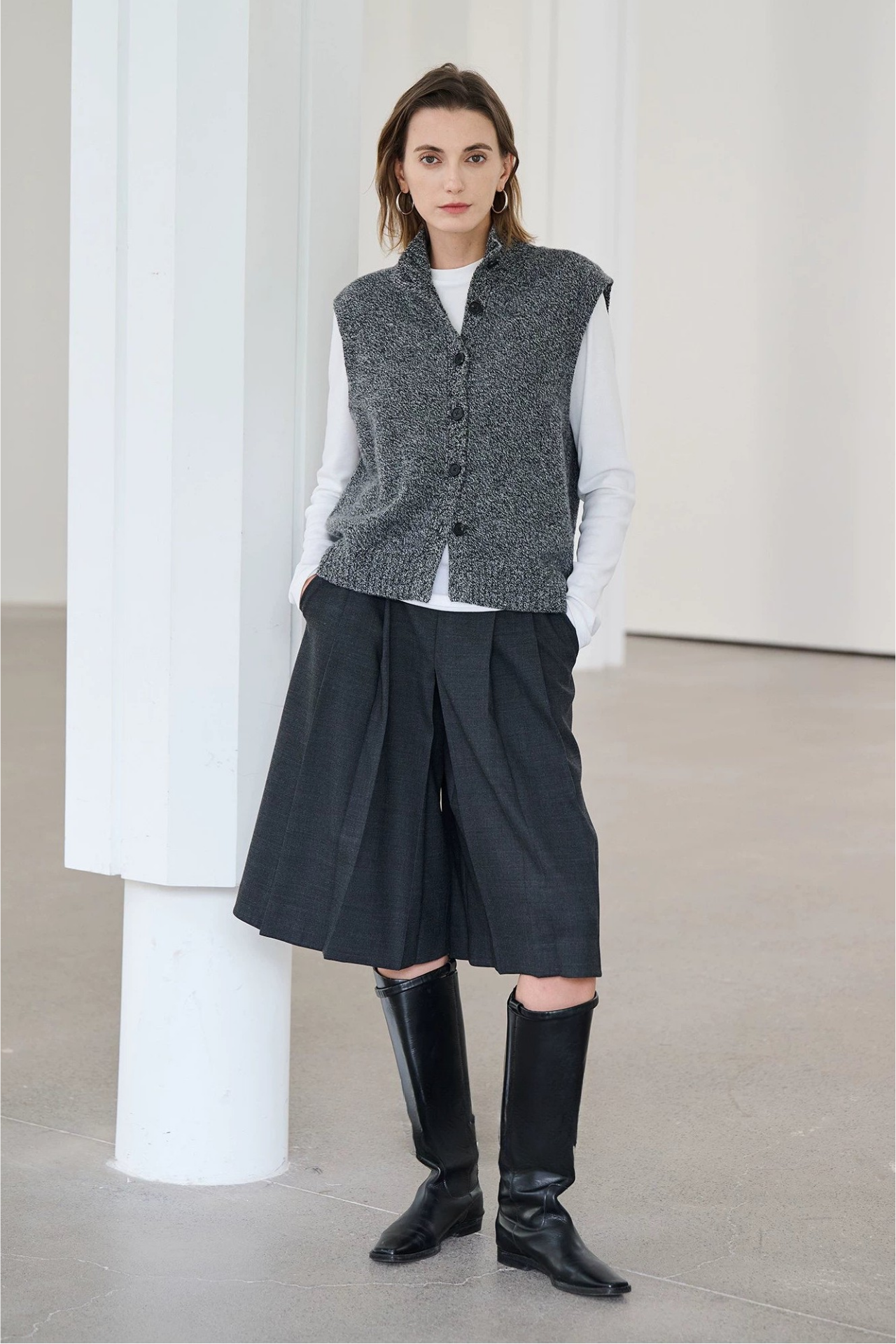 美利奴羊毛立領背心 B4484