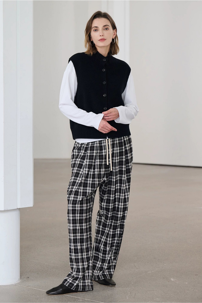 美利奴羊毛立領背心 B4484