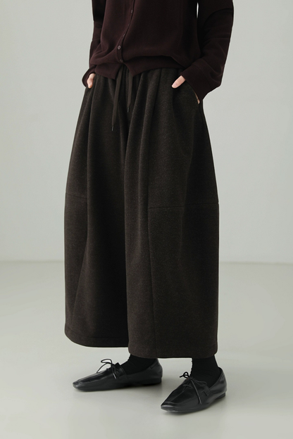 Six-Sweat 寬版七分褲 B4522