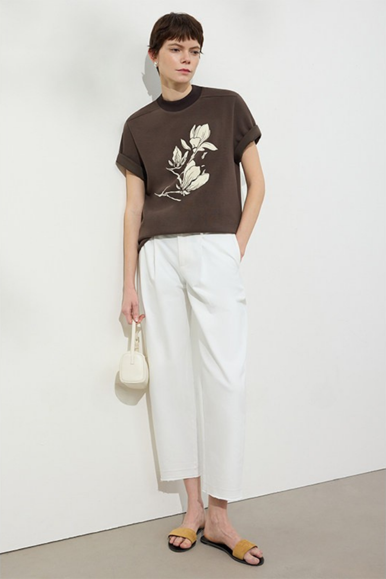 Minimal Flock Print T-shirt B4749