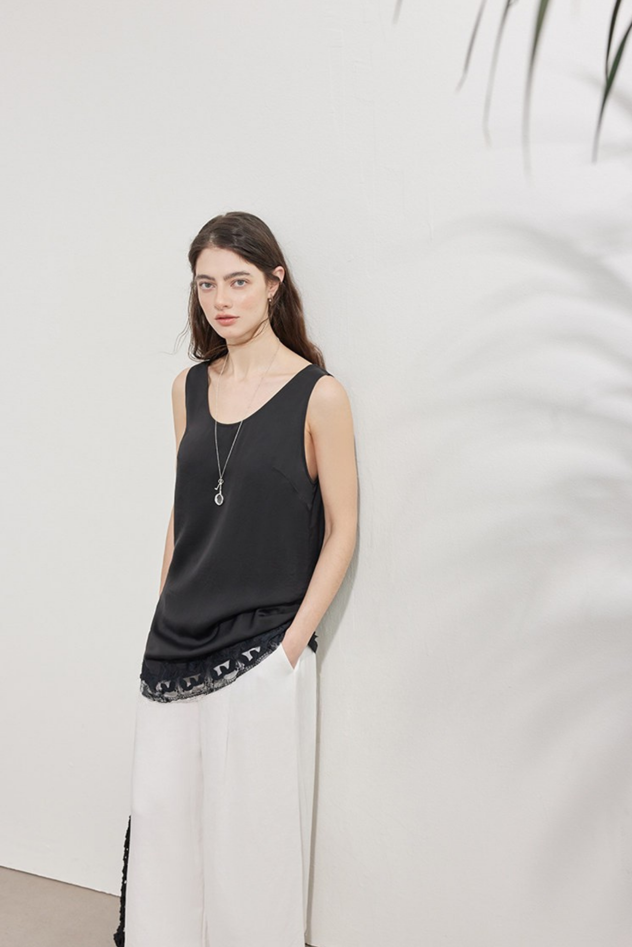Acetate U-Neck Tank Top B4753