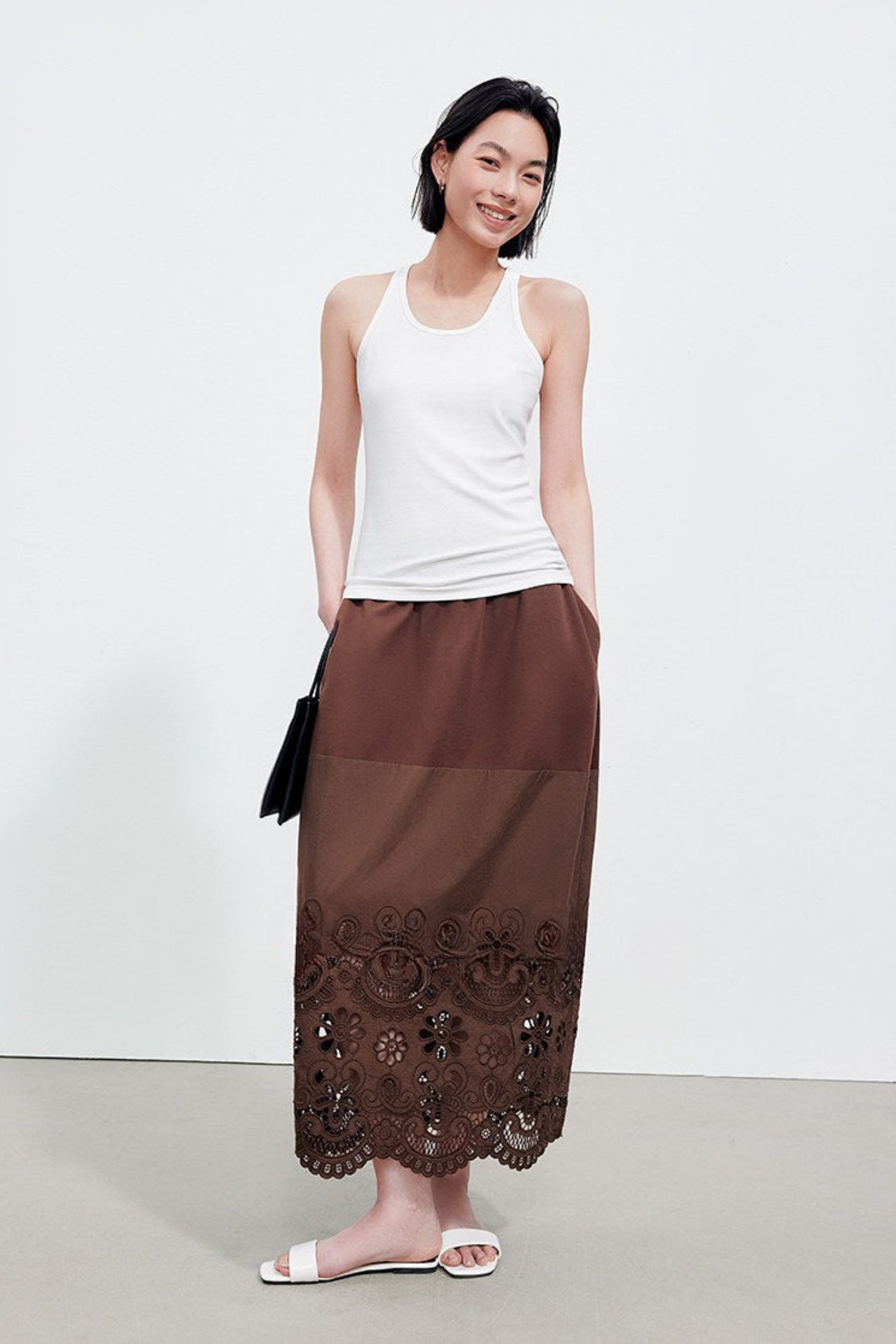 Baroque Embroidered Shuttle Patchwork Skirt B4897