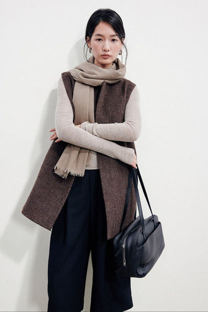 Wool-Blend Fleece-Style Minimalist Simple Vest B5051