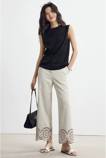 下擺鏤空刺繡直筒七分褲 B4142