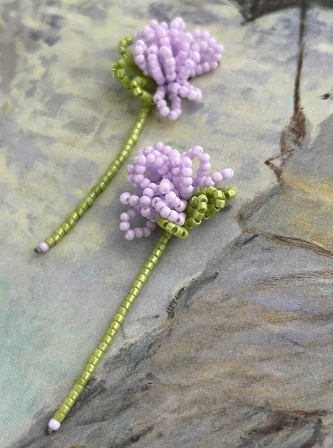 Flower light purple bead earrings B1822