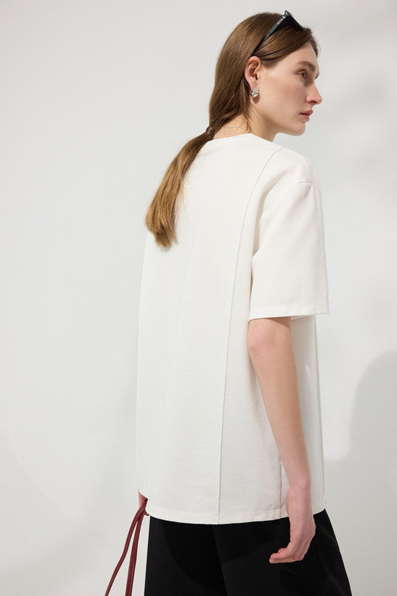 Minimal Loose Drop Shoulder T-Shirt B4743