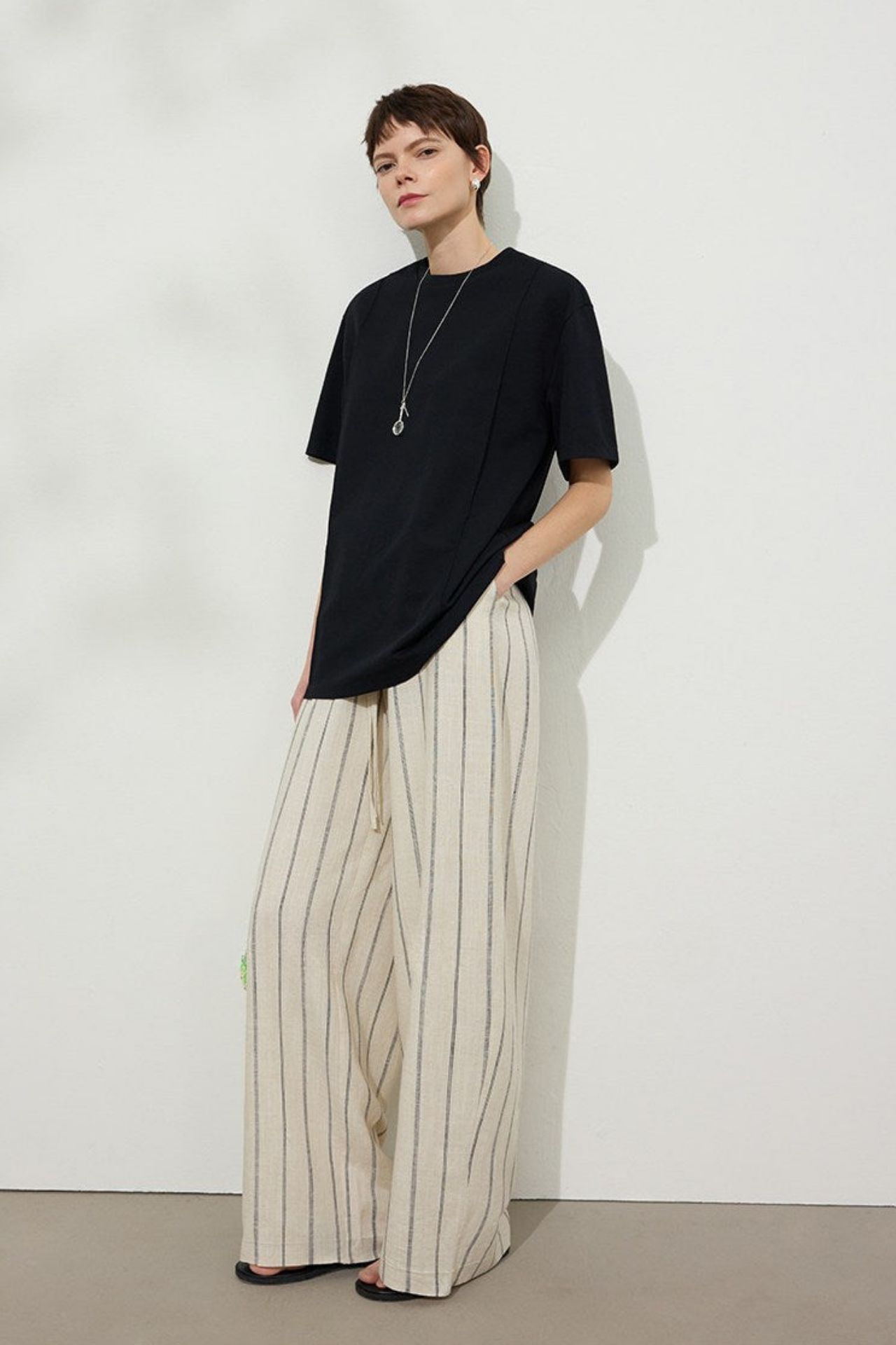 Minimal Loose Drop Shoulder T-Shirt B4743