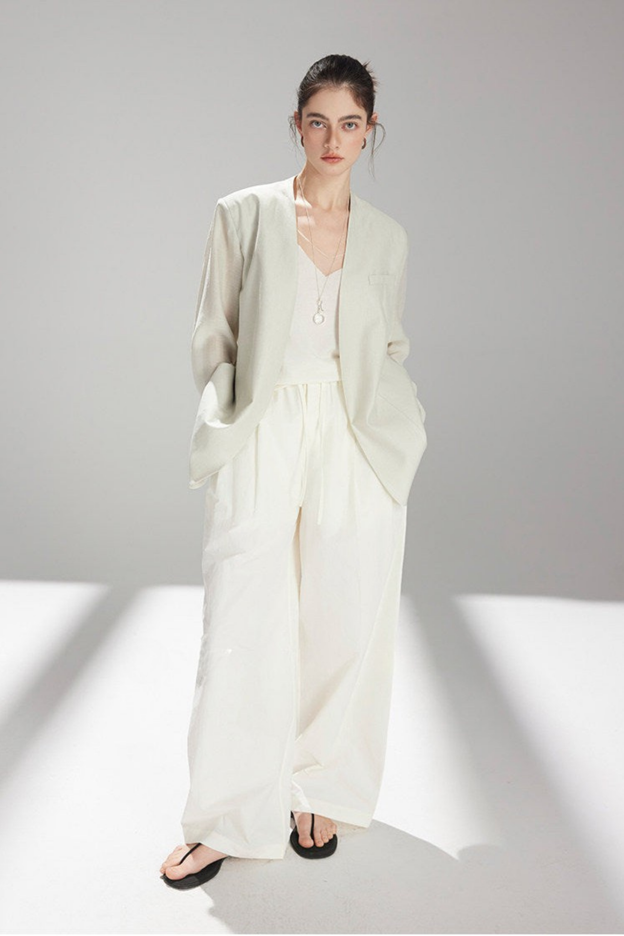 ノーカラーグリーンライトジャケット　B4745