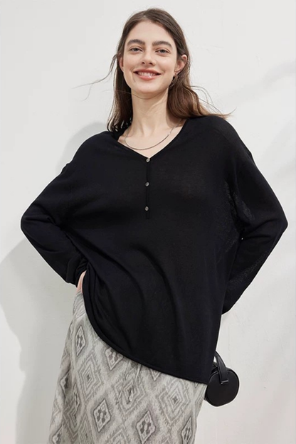 ブラックテンセルリネンVネックルーズセーター　B4747