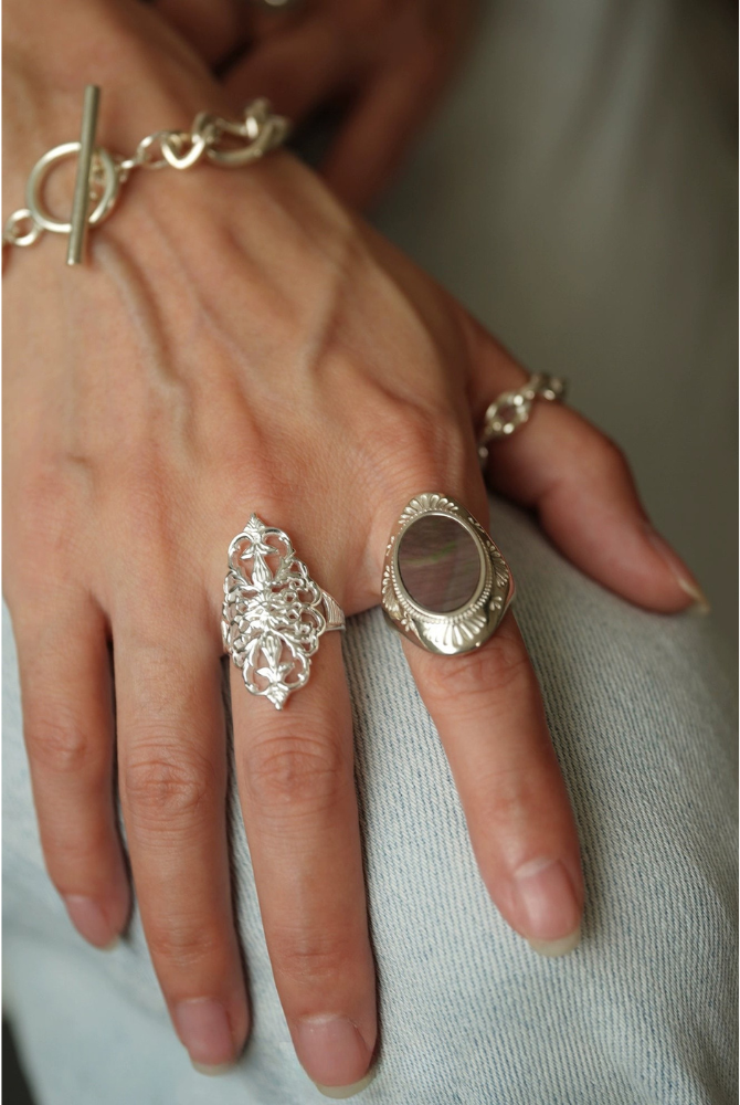 S925貝殼浮雕戒指/蕾絲圖案戒指 B4230