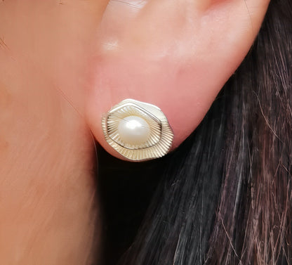 S925 Natural Pearl Earrings B1848
