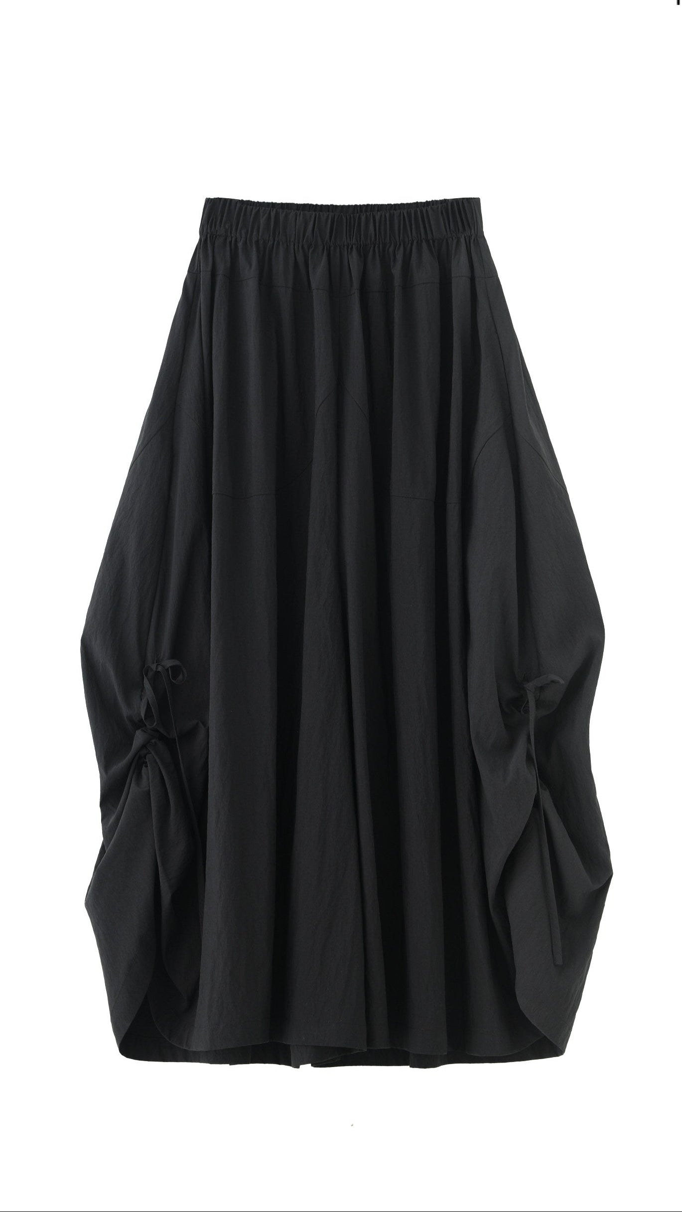Black Art Silhouette Wide Skirt Pants B4761