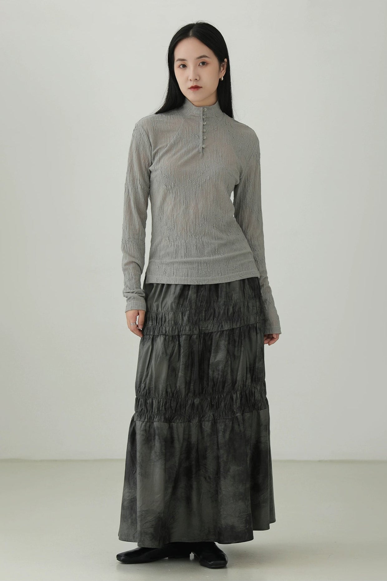 Half-high collar textured long-sleeved T-shirt B4275