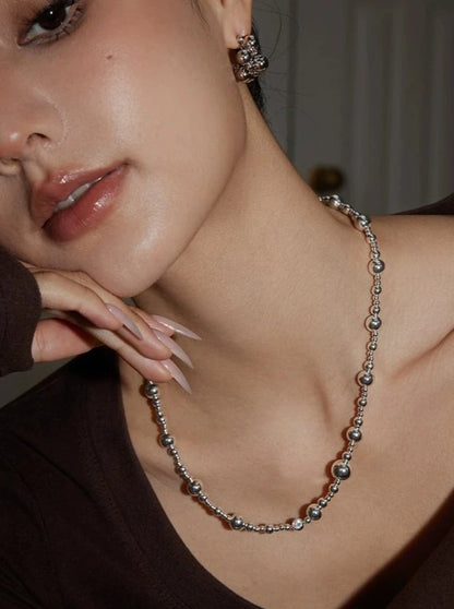 Magnetic buckle ball bead necklace B2695