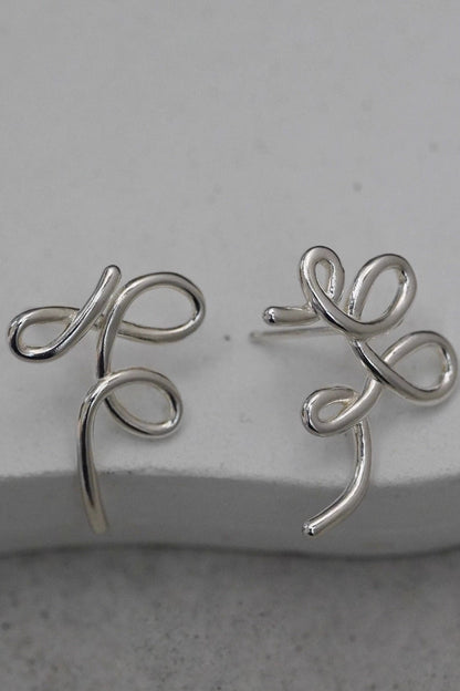 S925 Asymmetrical Chic Silk Twist Stud Earrings B4129