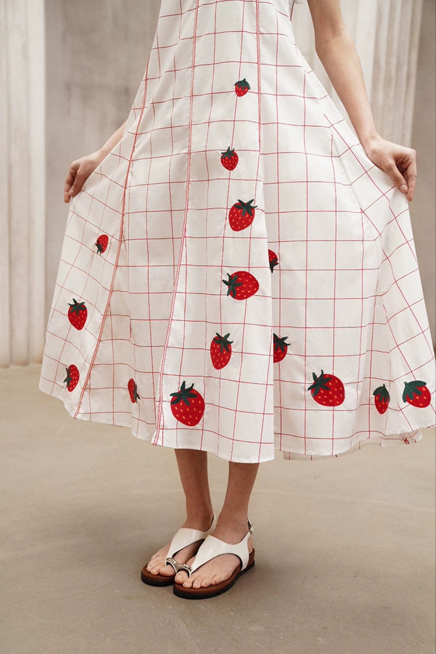 Strawberry Embroidered Check Retro Dress B4792