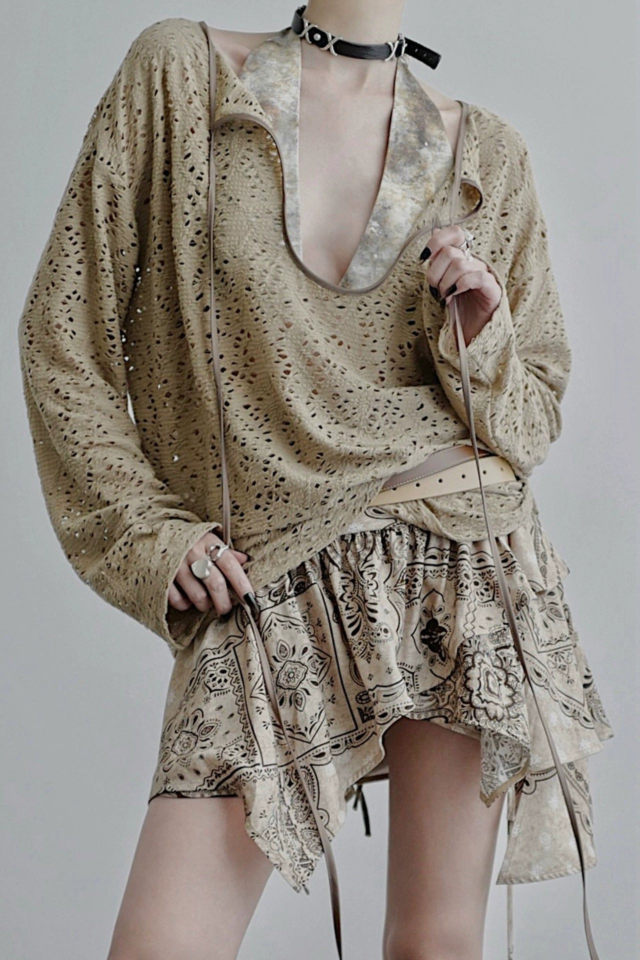 ホールロングスリーブトップス　B4259